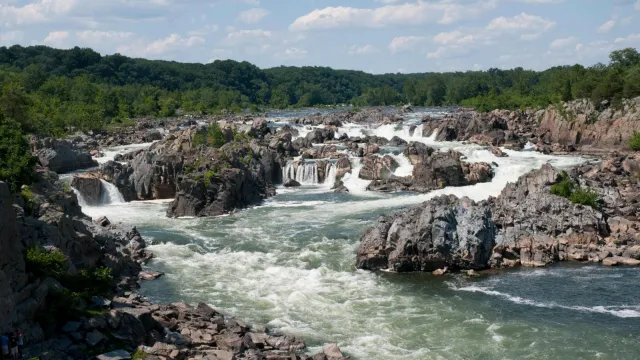 Water pouring down rocks at Great Falls