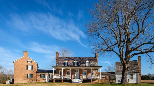 5 part Mansion at Haberdeventure